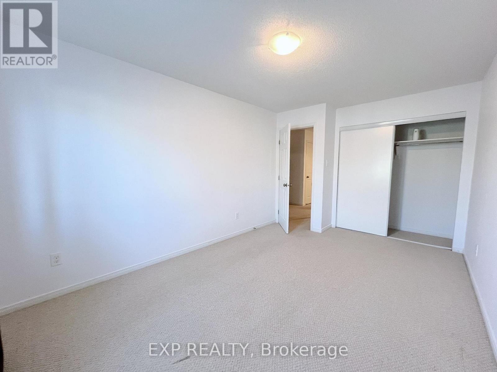 












375 ROLLING MEADOW CRESCENT

,
Ottawa,




Ontario
K1W0A9

