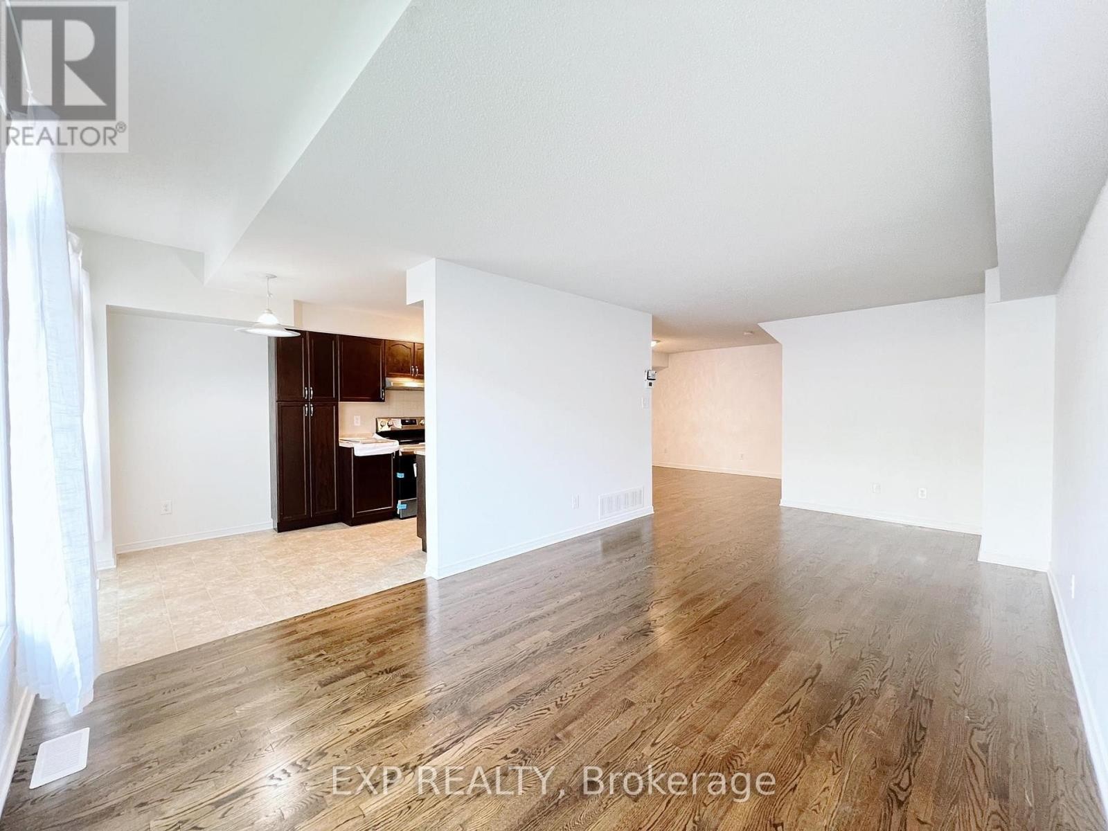 












375 ROLLING MEADOW CRESCENT

,
Ottawa,




Ontario
K1W0A9

