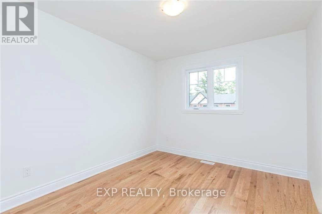 












204 DION AVENUE

,
Clarence-Rockland,




Ontario
K4K0M3

