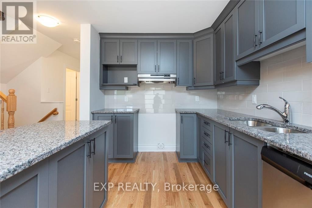 












204 DION AVENUE

,
Clarence-Rockland,




Ontario
K4K0M3

