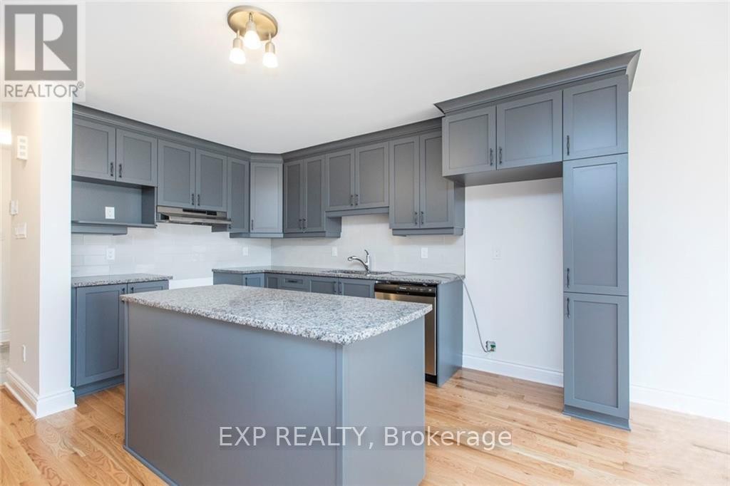 












204 DION AVENUE

,
Clarence-Rockland,




Ontario
K4K0M3

