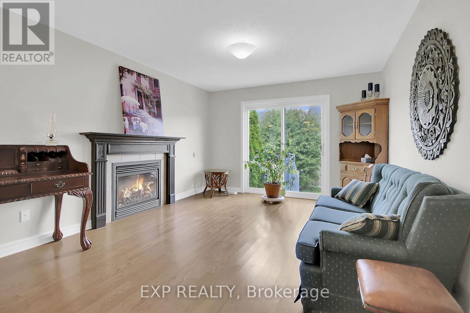 












141 SADLER DRIVE

,
Mississippi Mills,




Ontario
K0A1A0

