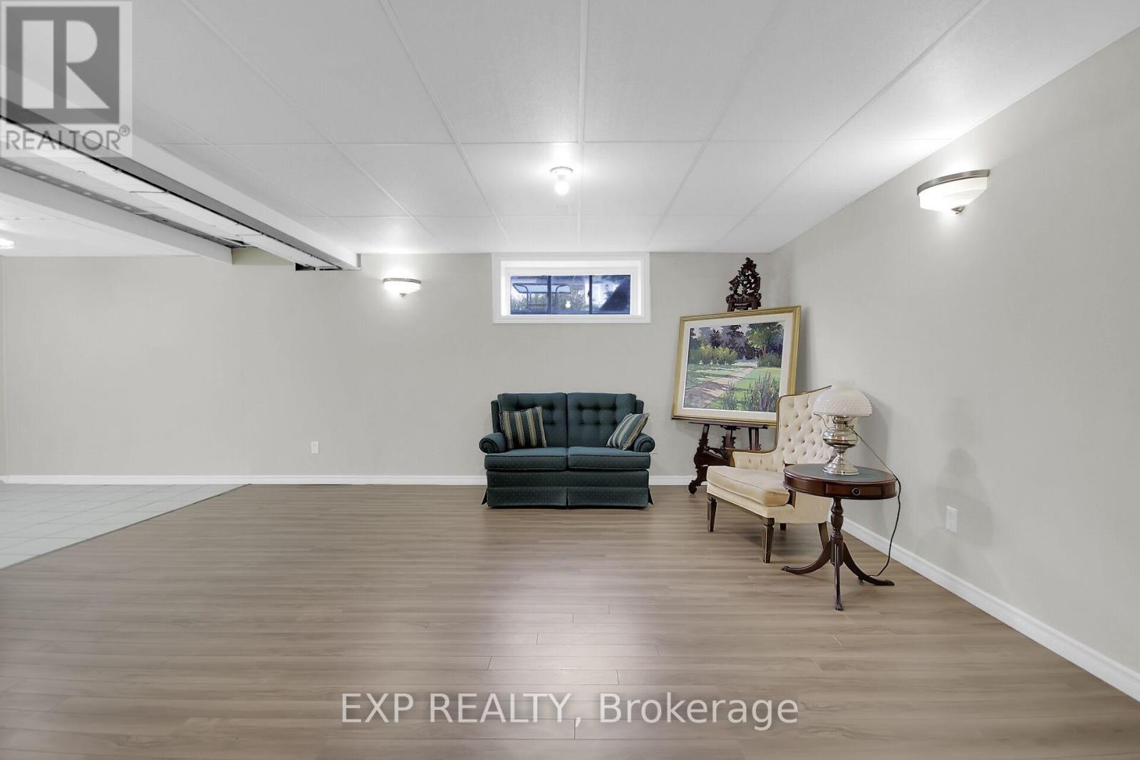 












141 SADLER DRIVE

,
Mississippi Mills,




Ontario
K0A1A0

