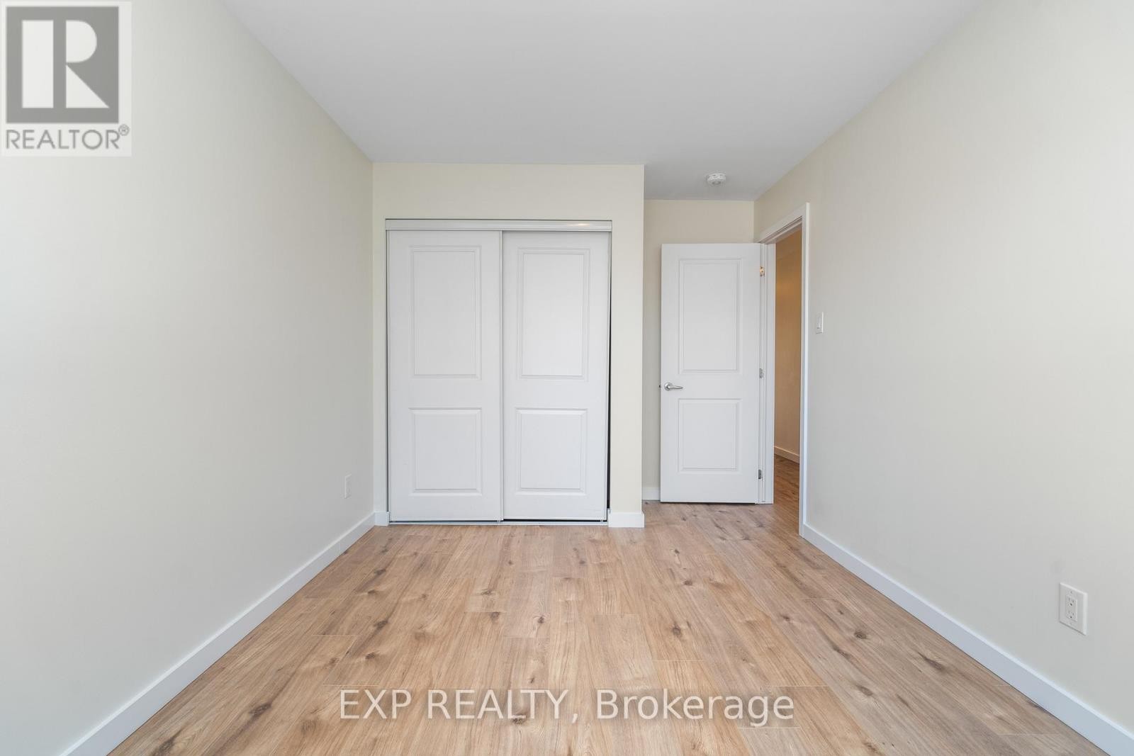 












503 COTE STREET

,
Ottawa,




Ontario
K1K0Z8

