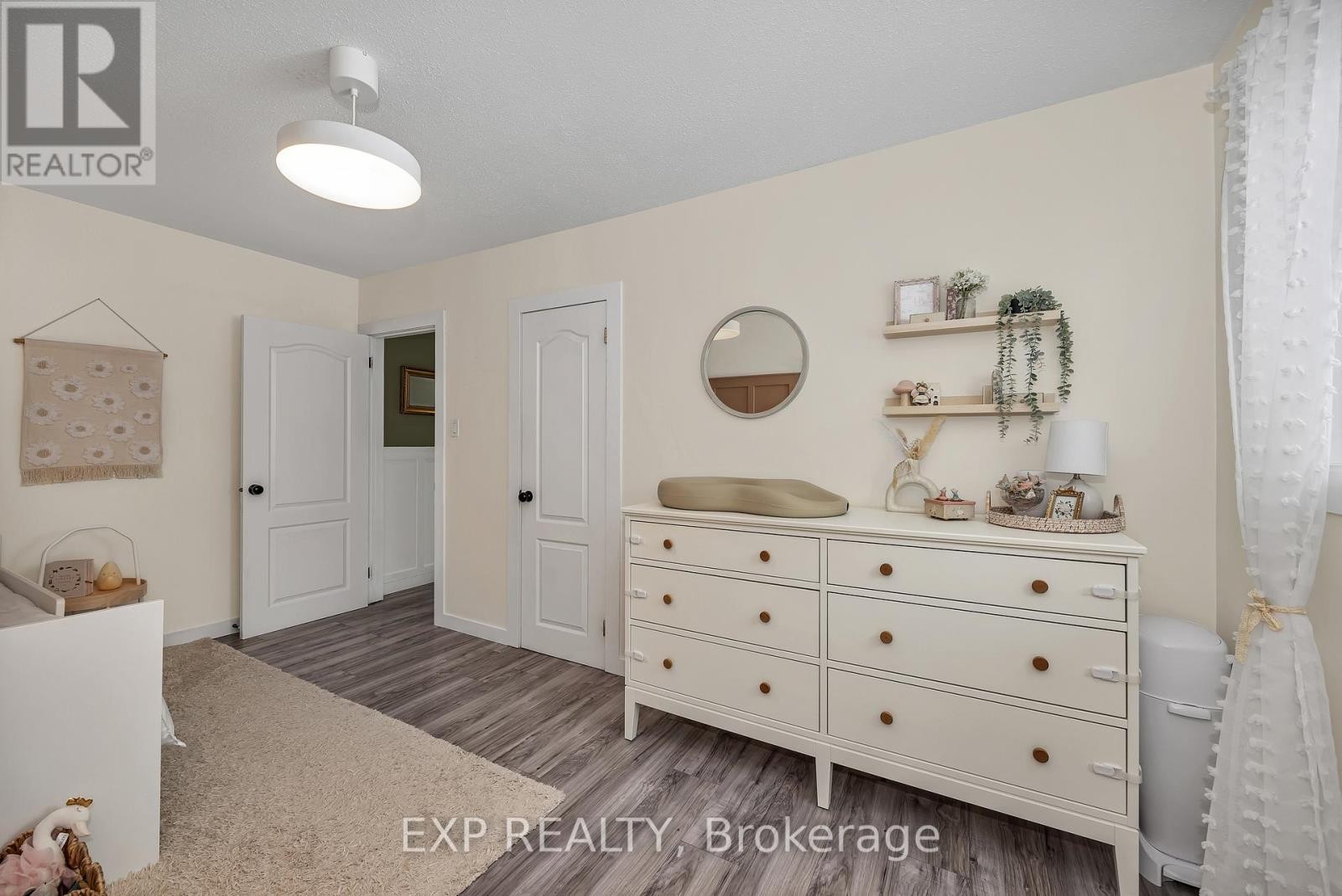 












4914 FARMERS WAY

,
Ottawa,




Ontario
K0A1K0

