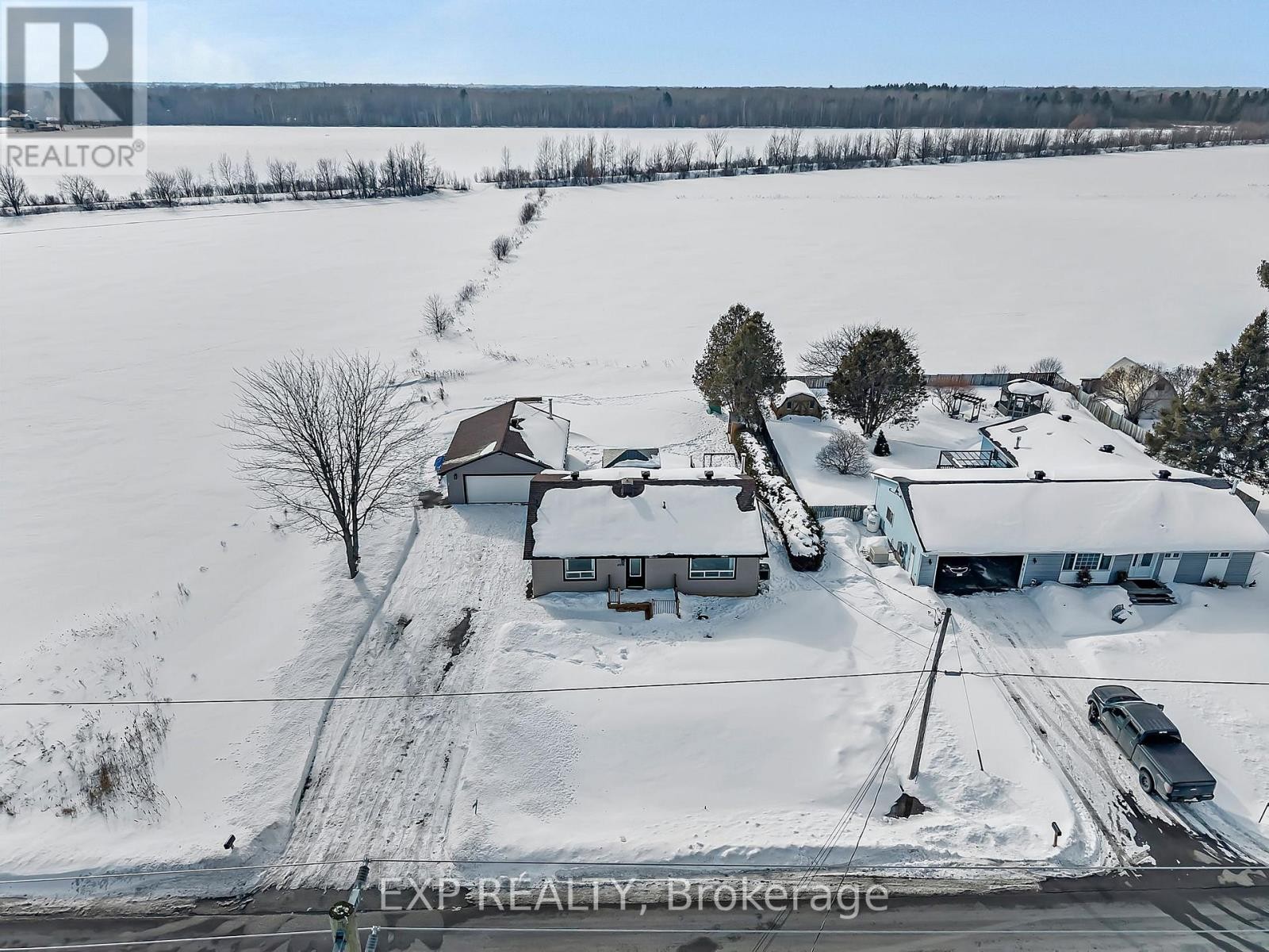 












4914 FARMERS WAY

,
Ottawa,




Ontario
K0A1K0

