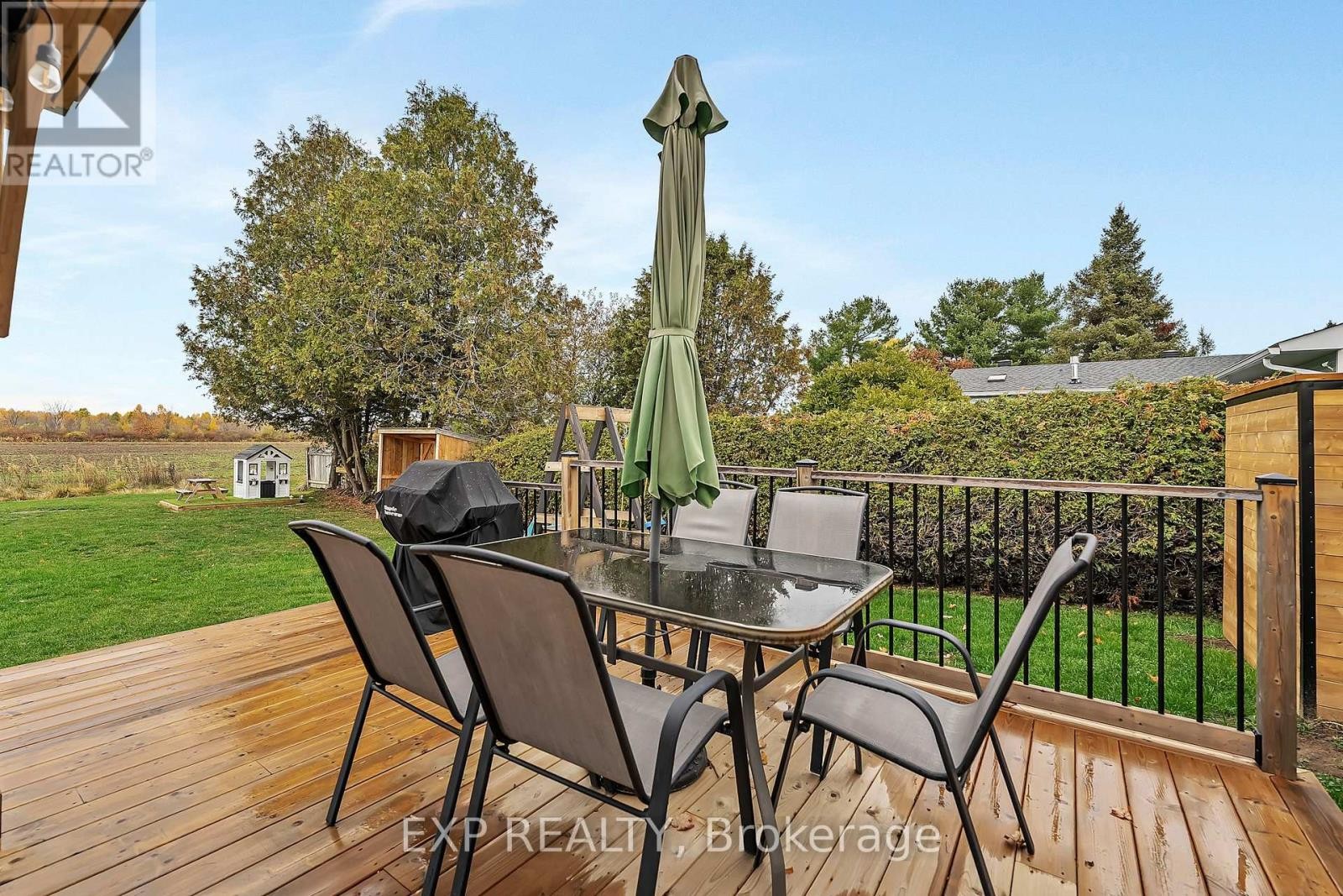 












4914 FARMERS WAY

,
Ottawa,




Ontario
K0A1K0

