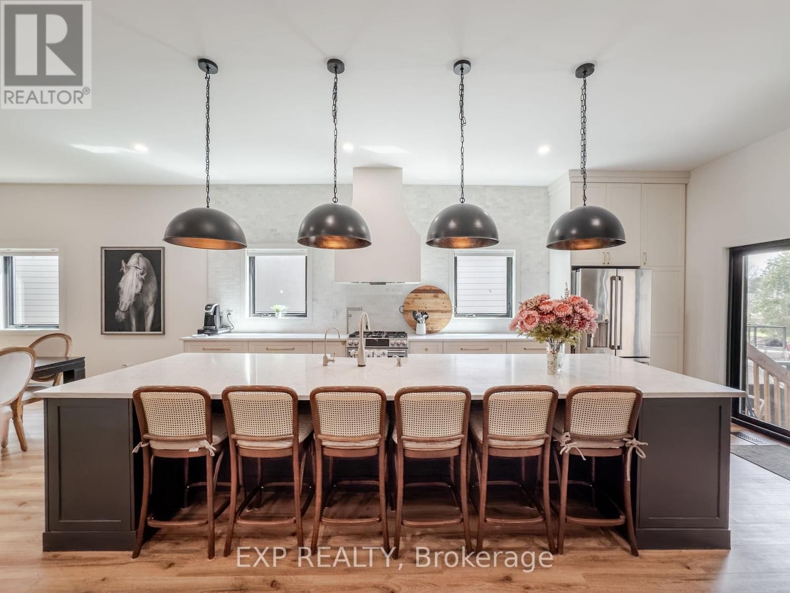 












12 VIEWMOUNT DRIVE

,
Ottawa,




Ontario
K2G1R5

