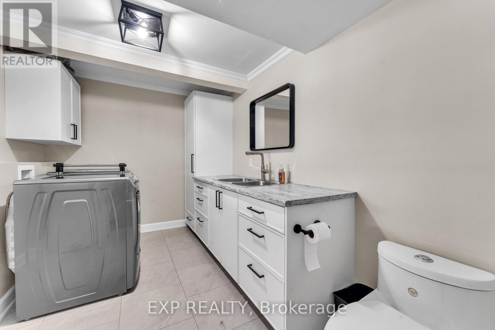 












1526 LANDRY STREET

,
Clarence-Rockland,




Ontario
K0A1N0

