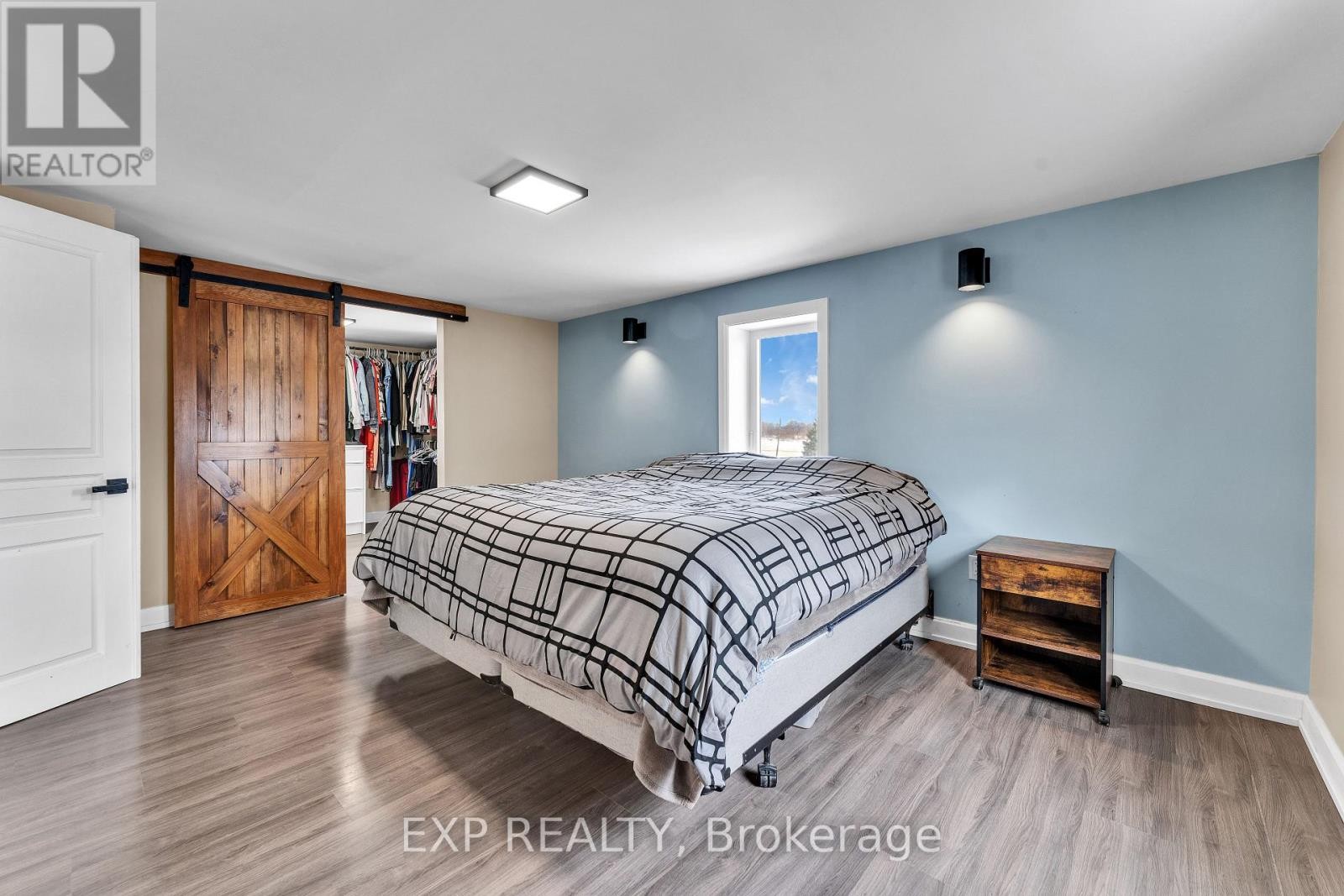 












1526 LANDRY STREET

,
Clarence-Rockland,




Ontario
K0A1N0

