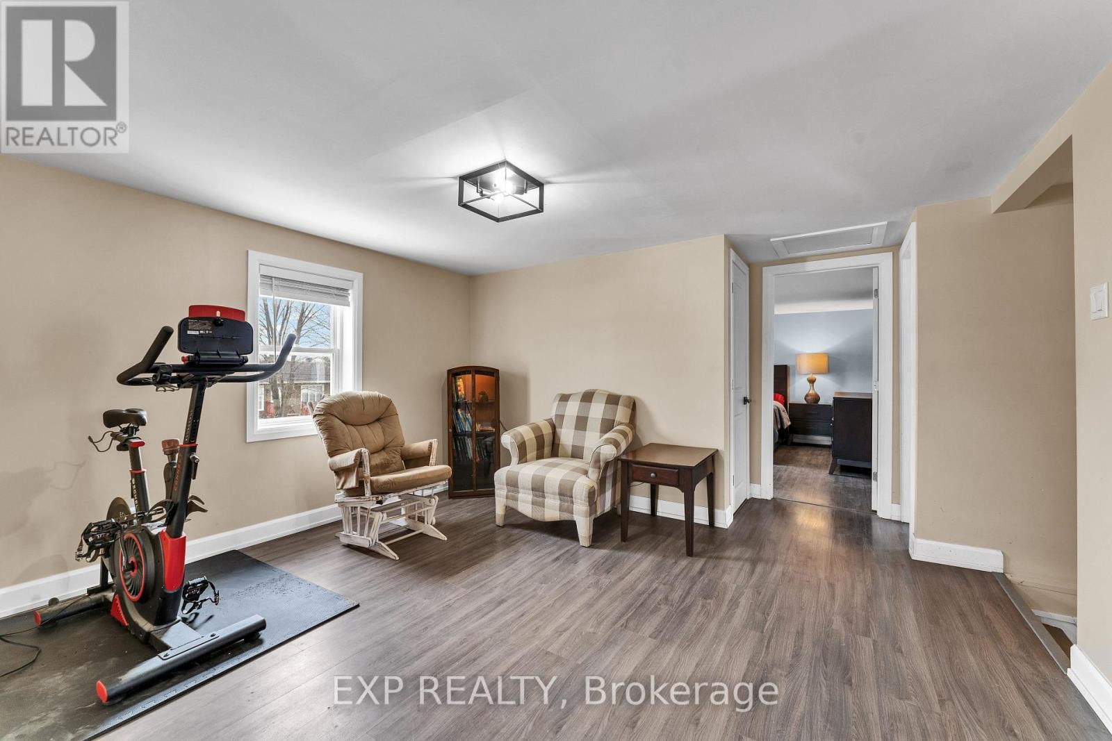 












1526 LANDRY STREET

,
Clarence-Rockland,




Ontario
K0A1N0

