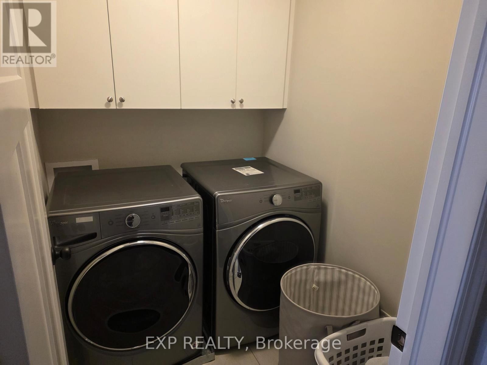 












815 INDICA STREET W

,
Ottawa,




Ontario
K2S0M7

