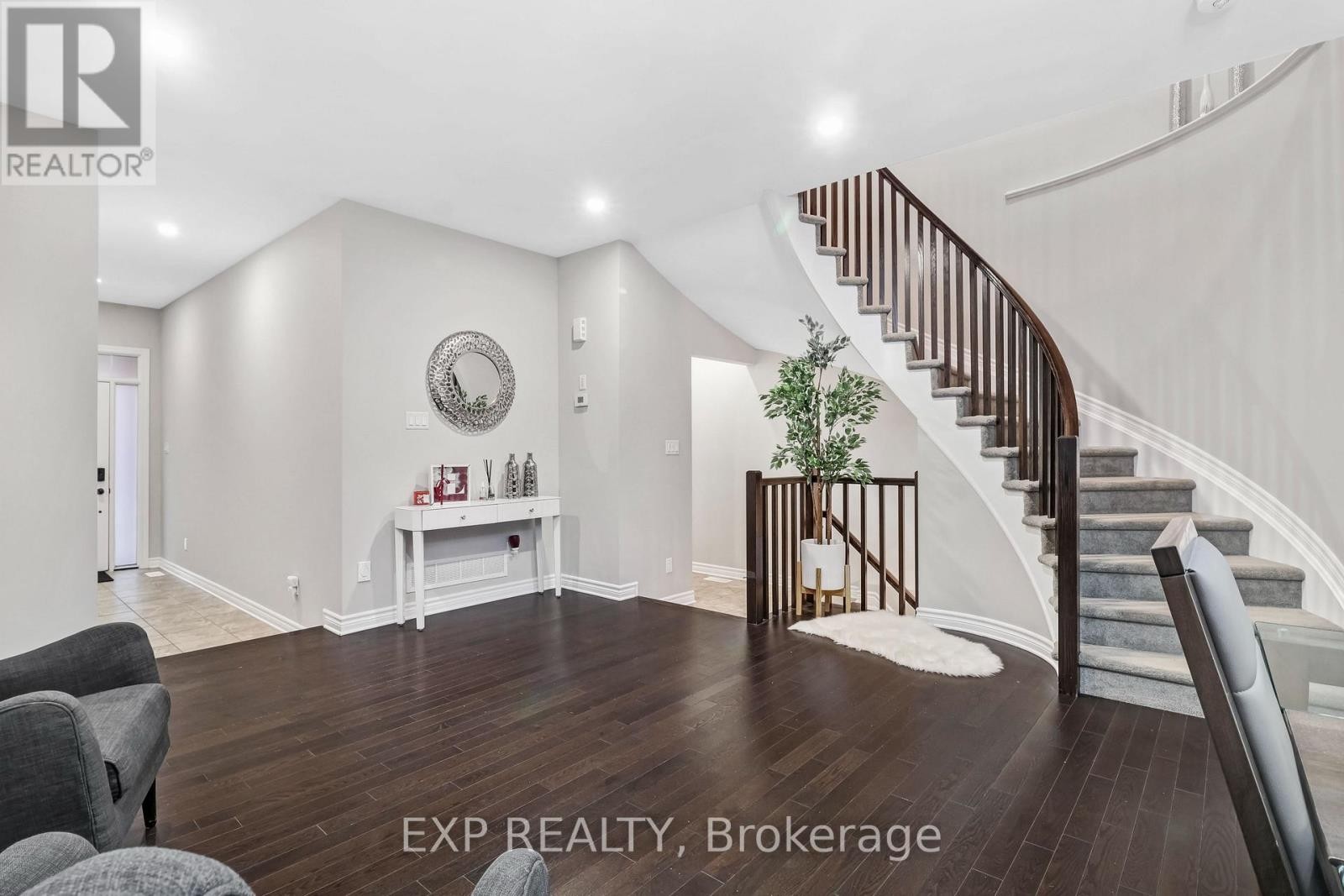 












815 INDICA STREET W

,
Ottawa,




Ontario
K2S0M7

