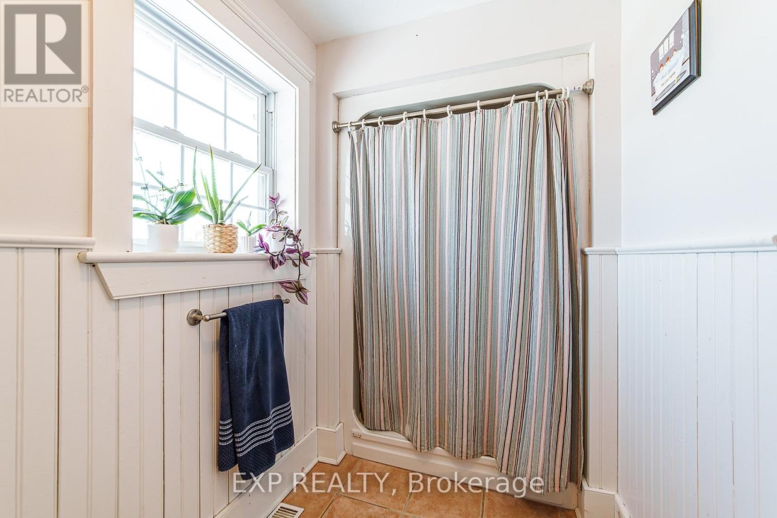 












20267 COUNTY ROAD 18 ROAD

,
South Glengarry,




Ontario
K0C2J0

