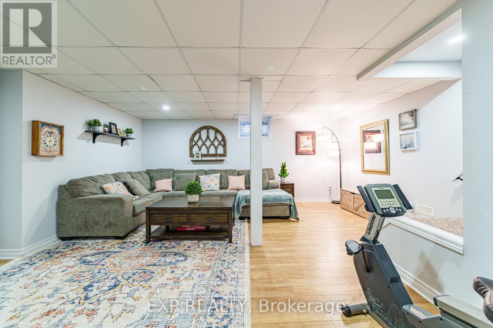 












20267 COUNTY ROAD 18 ROAD

,
South Glengarry,




Ontario
K0C2J0

