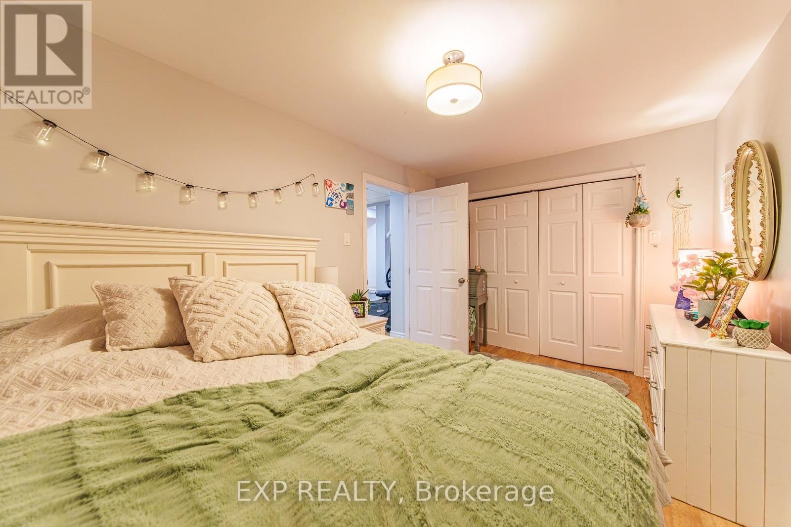 












20267 COUNTY ROAD 18 ROAD

,
South Glengarry,




Ontario
K0C2J0

