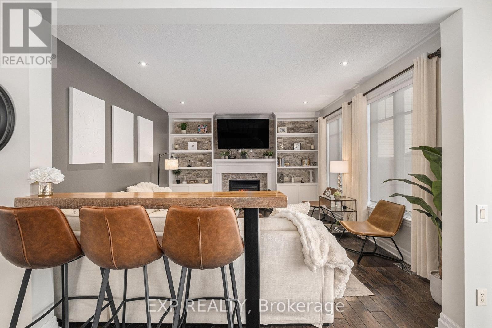 












386 ANDALUSIAN CRESCENT

,
Ottawa,




Ontario
K2V0C3

