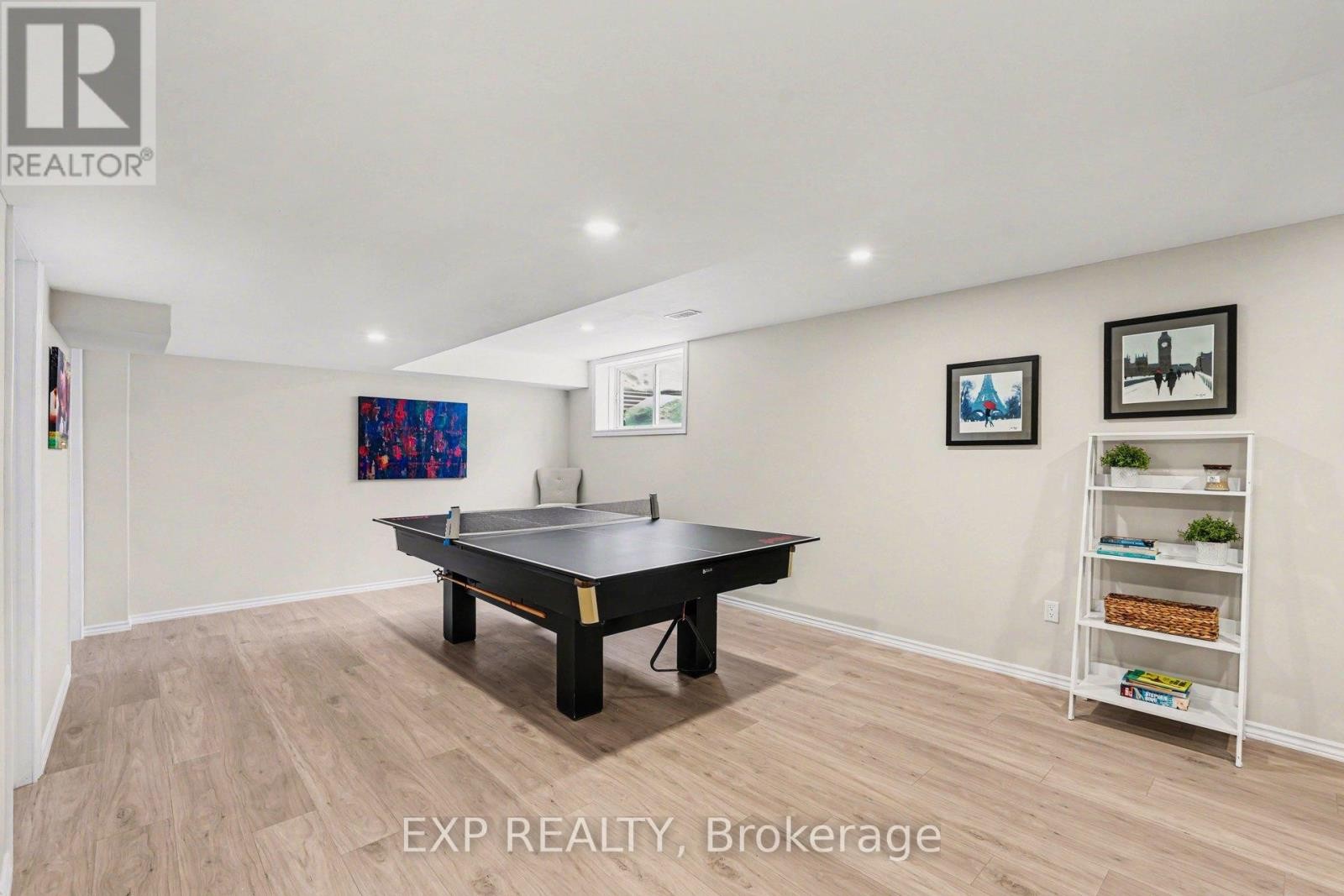 












386 ANDALUSIAN CRESCENT

,
Ottawa,




Ontario
K2V0C3

