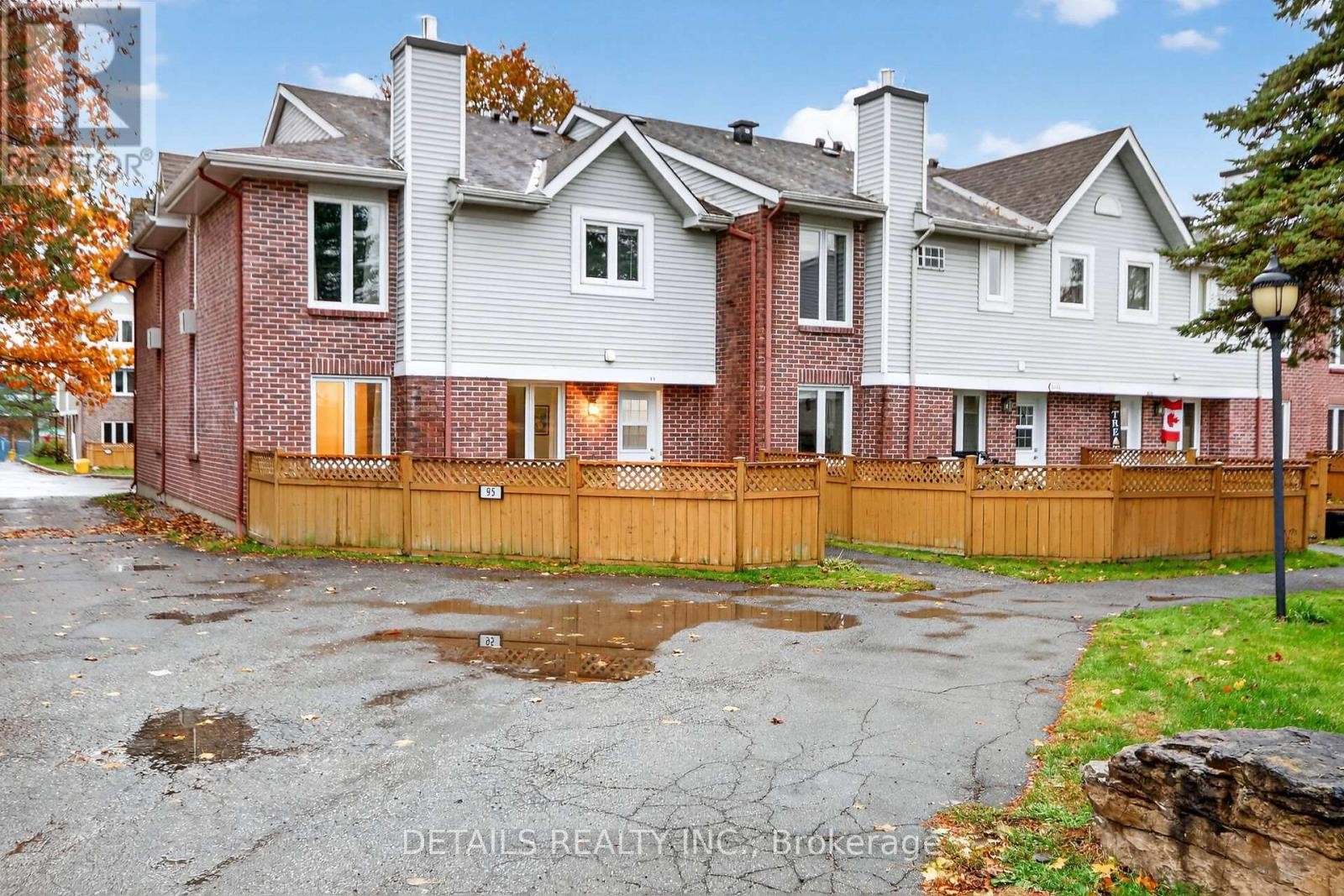 












F1 - 95 FINDLAY AVENUE

,
Carleton Place,




Ontario
K7C4G5

