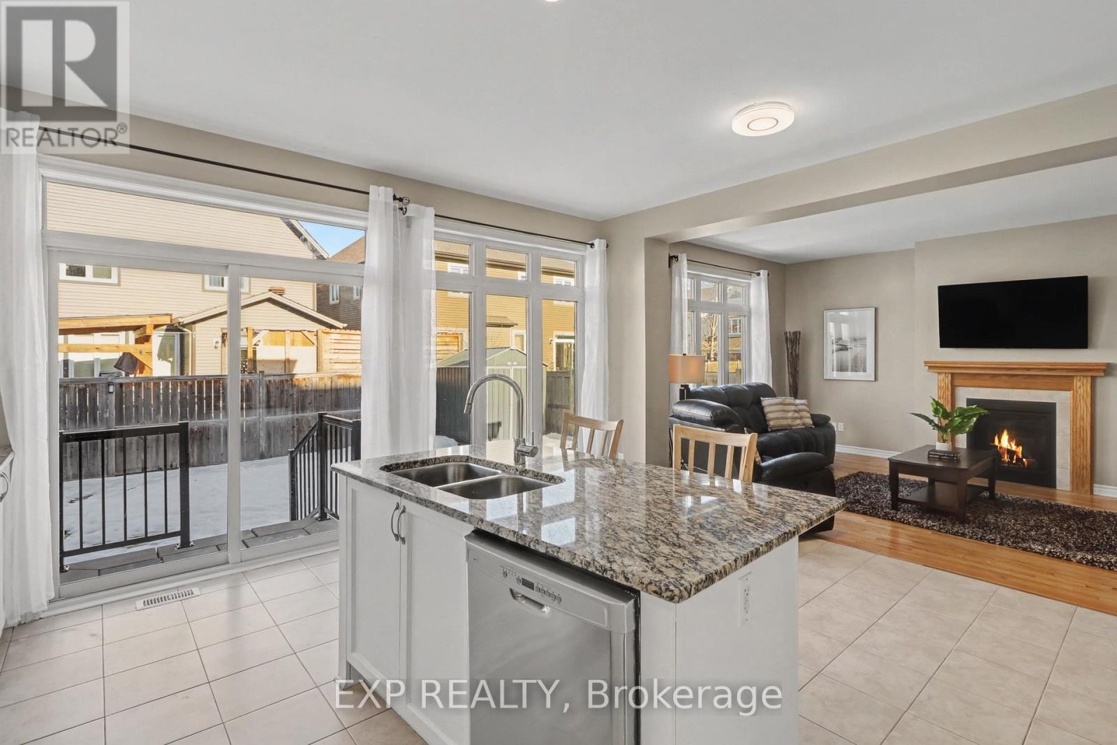 












182 HELEN RAPP WAY

,
Ottawa,




Ontario
K1T0P6

