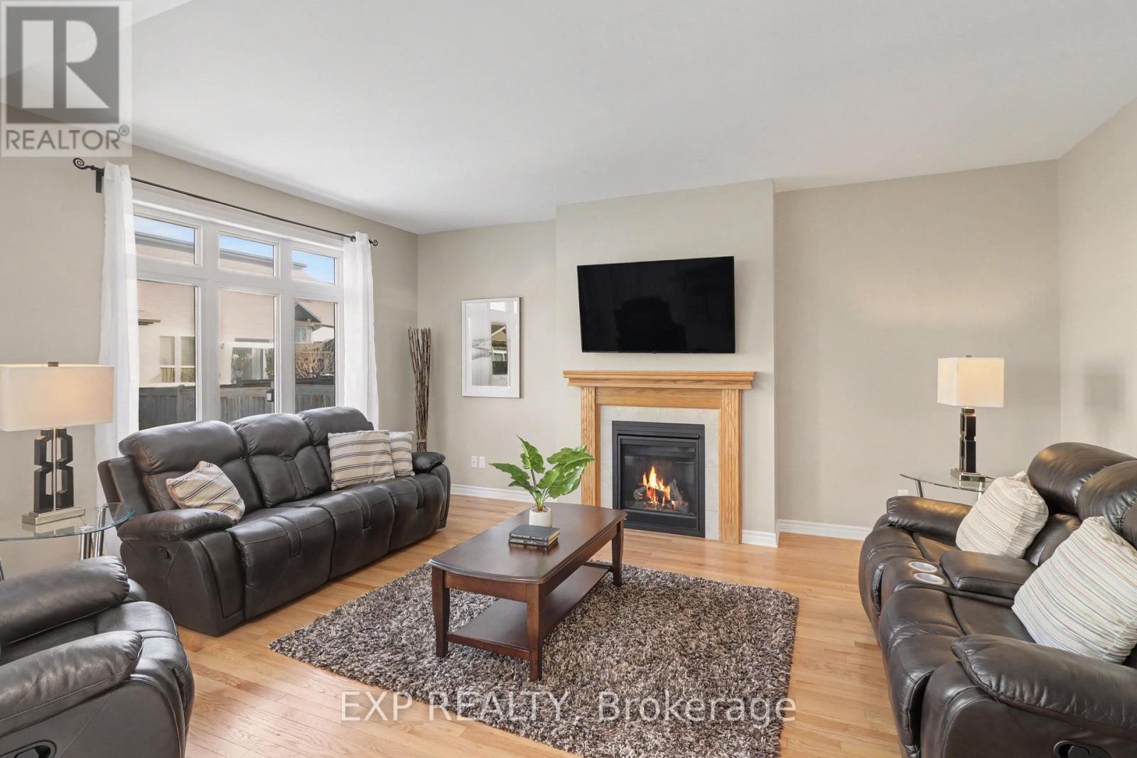 












182 HELEN RAPP WAY

,
Ottawa,




Ontario
K1T0P6

