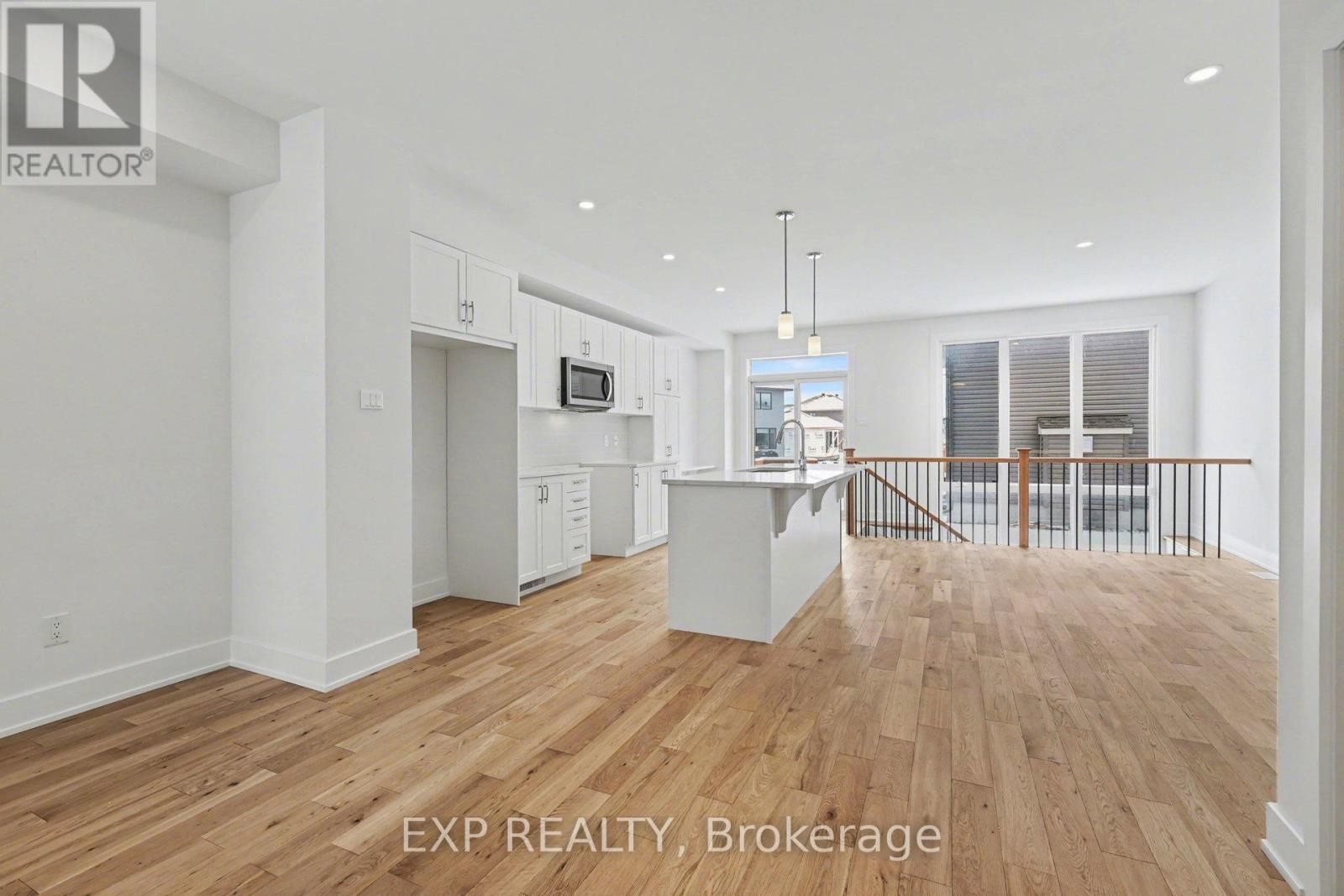 












1180 COPE DRIVE

,
Ottawa,




Ontario
K2S3C4

