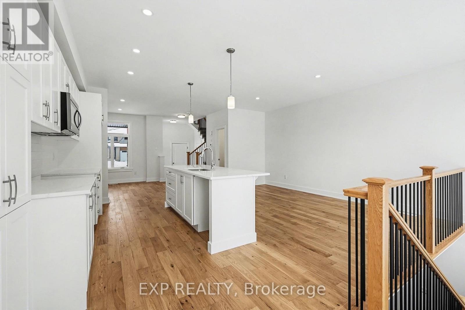 












1186 COPE DRIVE

,
Ottawa,




Ontario
K2S3C4

