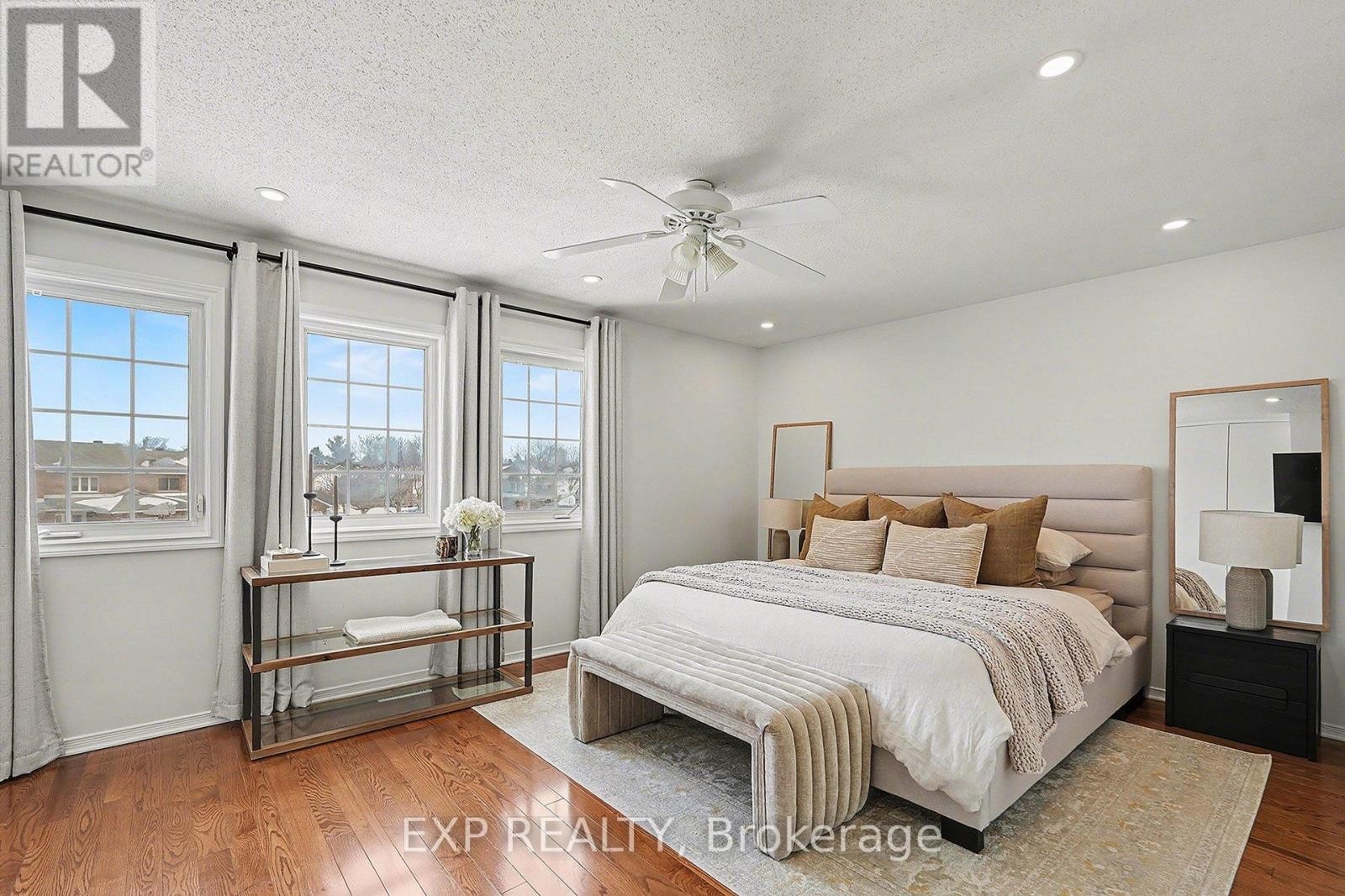 












15 HENDRIE COURT

,
Ottawa,




Ontario
K2L4A4

