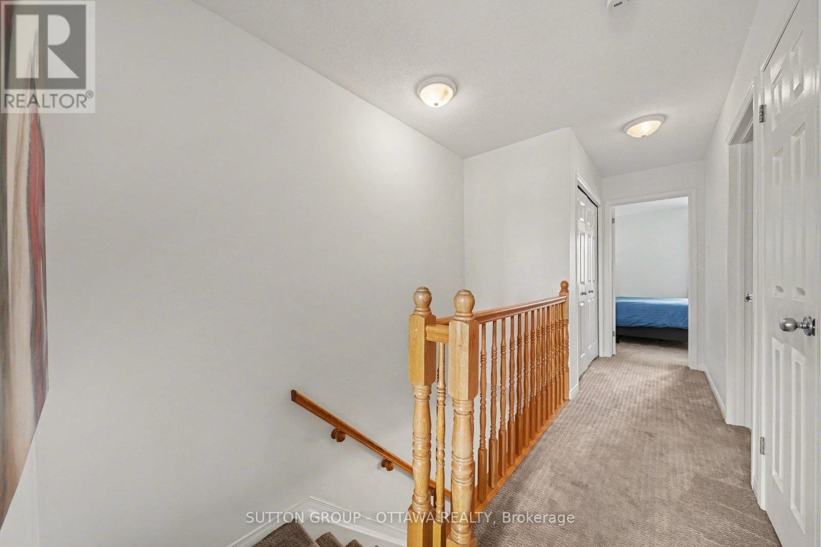 












56 STEELE PARK PRIVATE

,
Ottawa,




Ontario
K1J0J2

