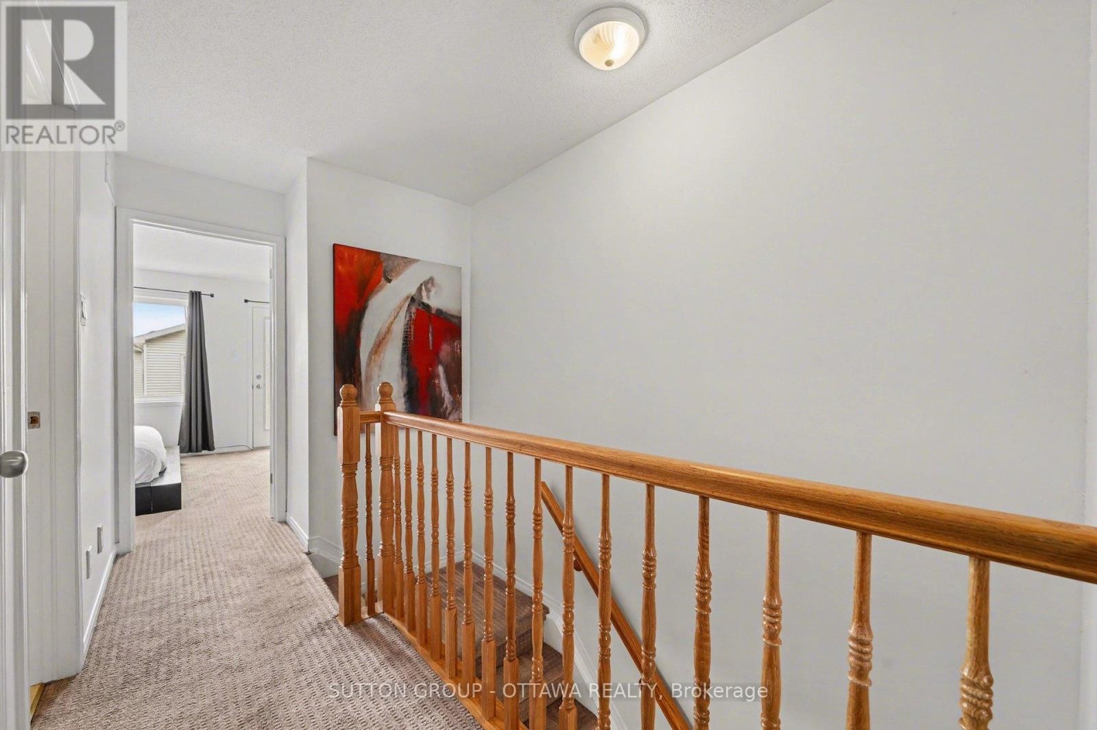 












56 STEELE PARK PRIVATE

,
Ottawa,




Ontario
K1J0J2

