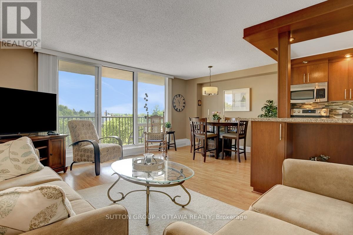 












405 - 665 BATHGATE DRIVE

,
Ottawa,




Ontario
K1K3Y4

