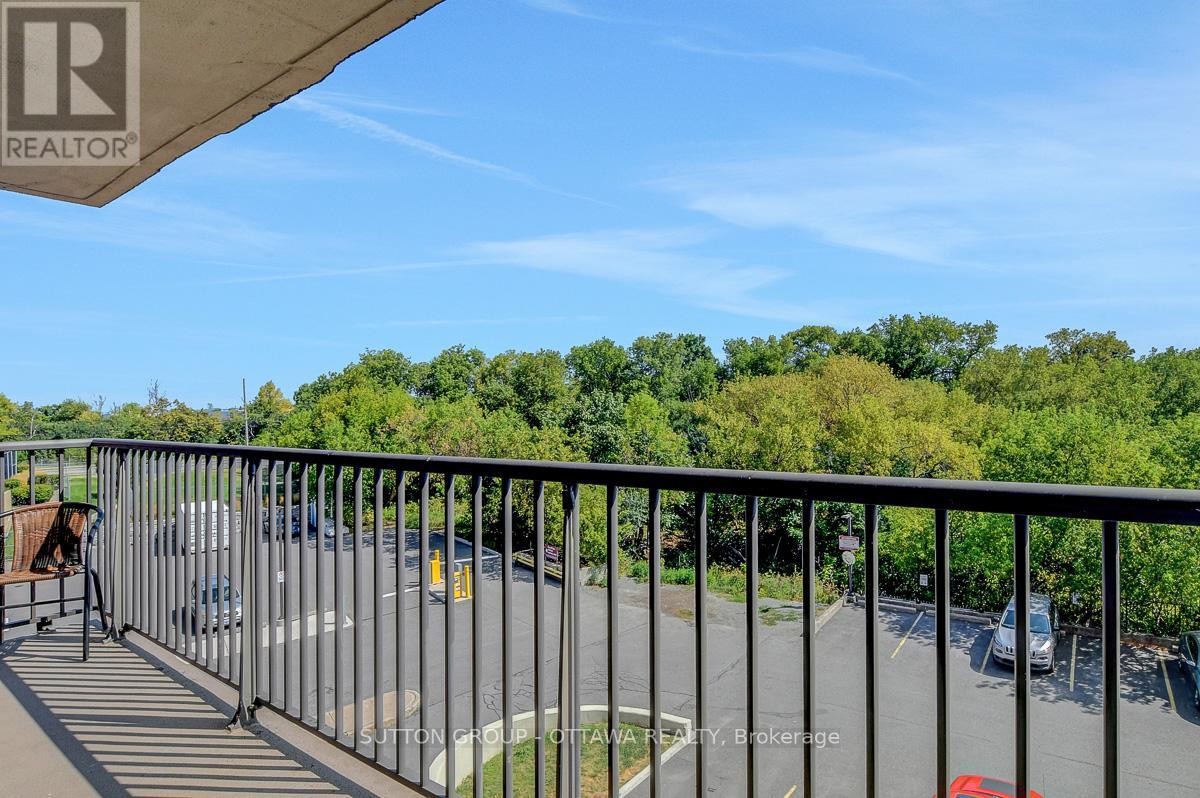 












405 - 665 BATHGATE DRIVE

,
Ottawa,




Ontario
K1K3Y4

