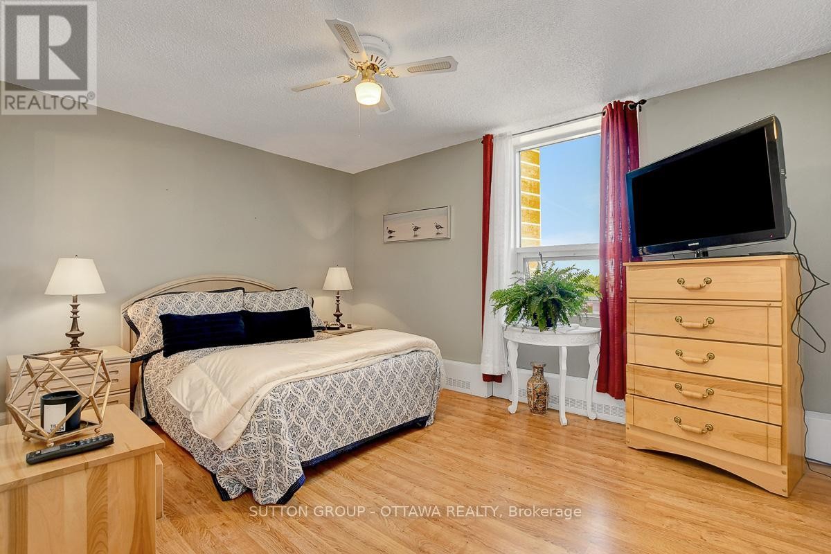 












405 - 665 BATHGATE DRIVE

,
Ottawa,




Ontario
K1K3Y4

