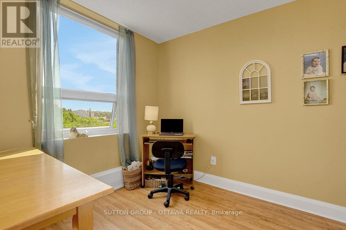 












405 - 665 BATHGATE DRIVE

,
Ottawa,




Ontario
K1K3Y4

