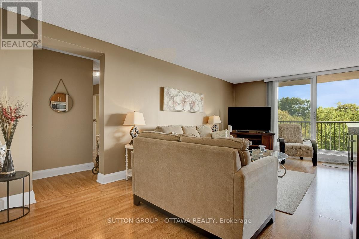 












405 - 665 BATHGATE DRIVE

,
Ottawa,




Ontario
K1K3Y4

