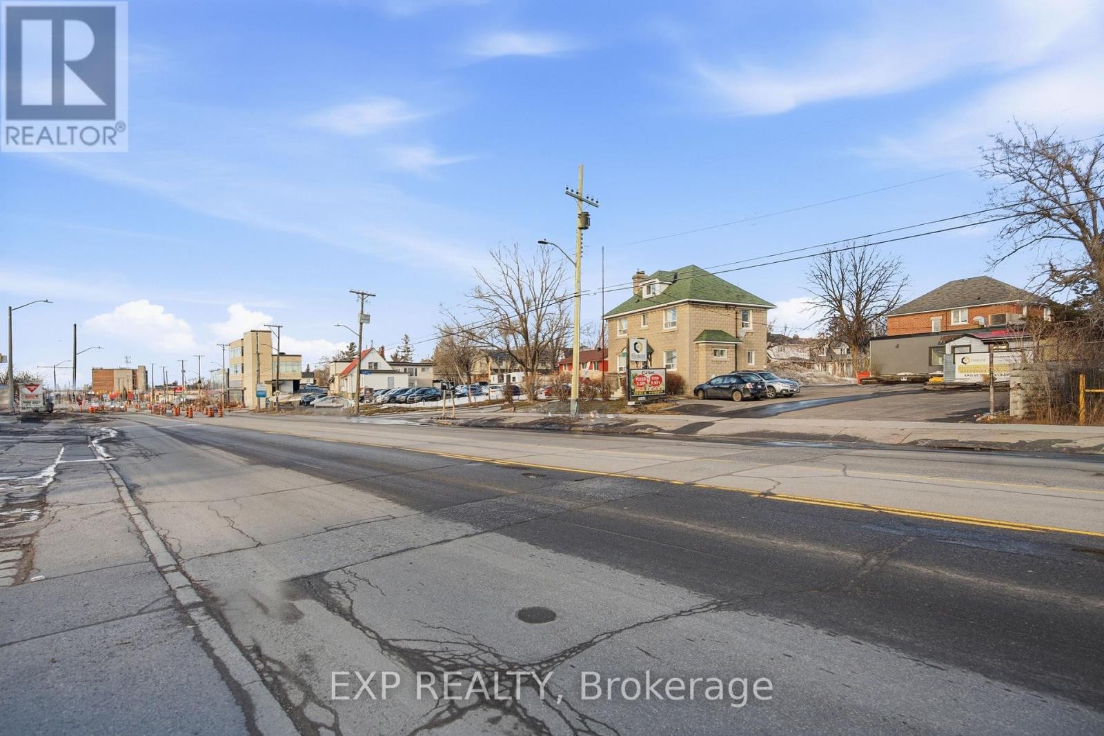 












1663 BANK STREET

,
Ottawa,




Ontario
K1V7Z2

