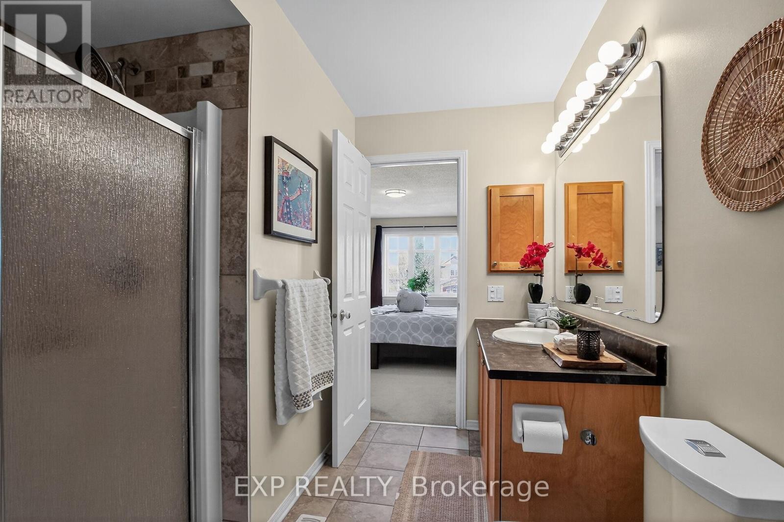 












304 GOLDRIDGE DRIVE

,
Ottawa,




Ontario
K2T1L1

