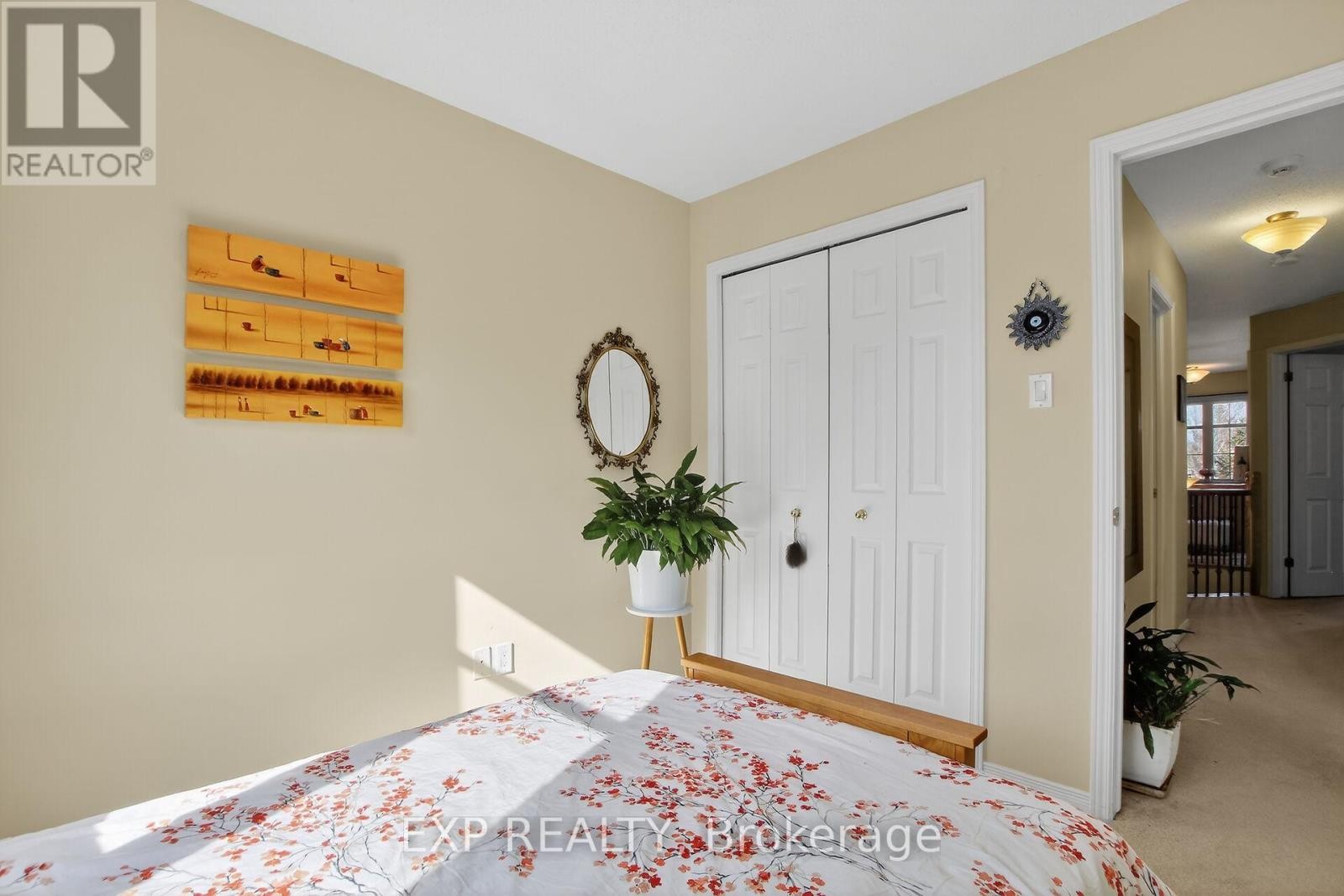 












304 GOLDRIDGE DRIVE

,
Ottawa,




Ontario
K2T1L1

