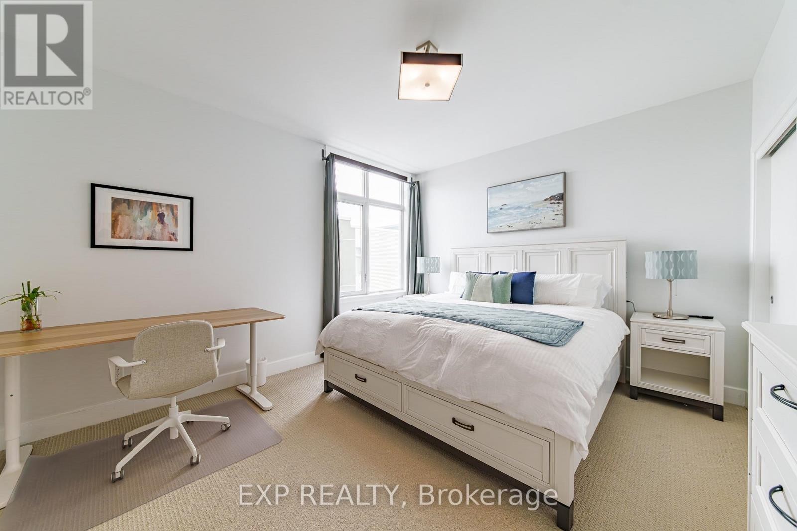 












D - 63 YOUNG STREET

,
Ottawa,




Ontario
K1S5T5

