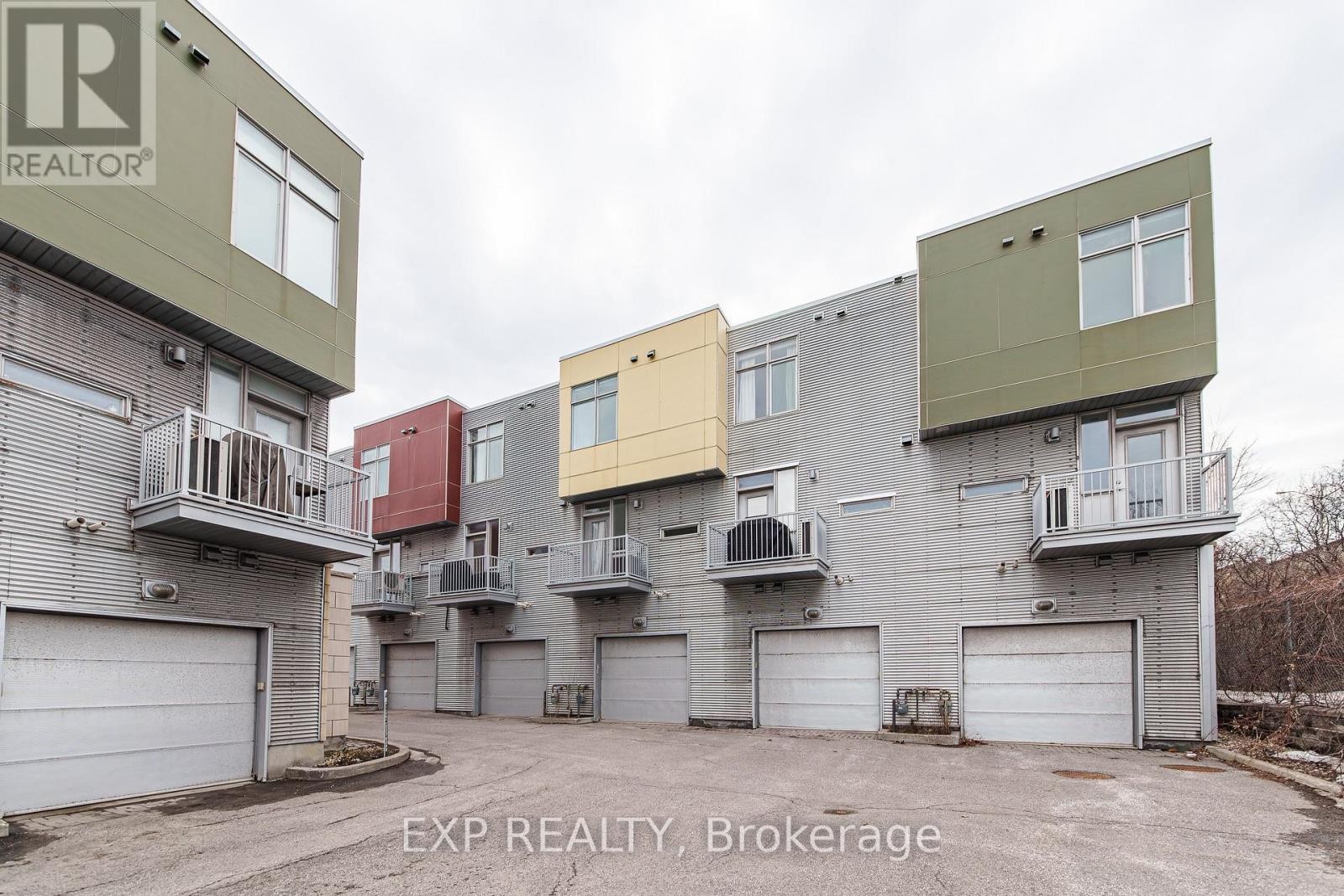 












D - 63 YOUNG STREET

,
Ottawa,




Ontario
K1S5T5

