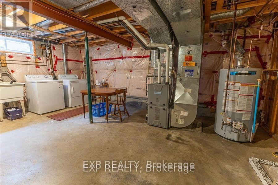 












422 KINTYRE PRIVATE

,
Ottawa,




Ontario
K2C3M7

