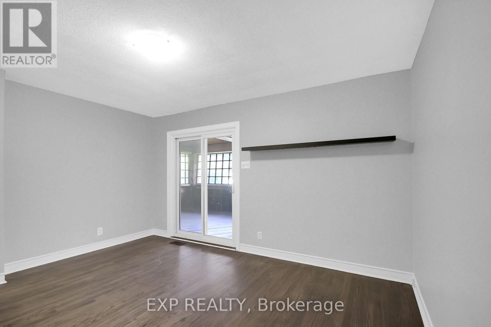 












2247 MIRAMICHI STREET

,
Ottawa,




Ontario
K2C0Z1

