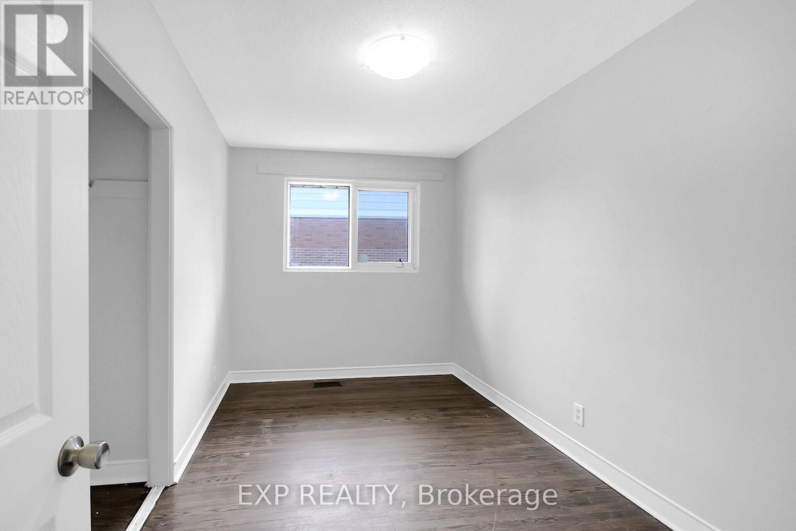 












2247 MIRAMICHI STREET

,
Ottawa,




Ontario
K2C0Z1

