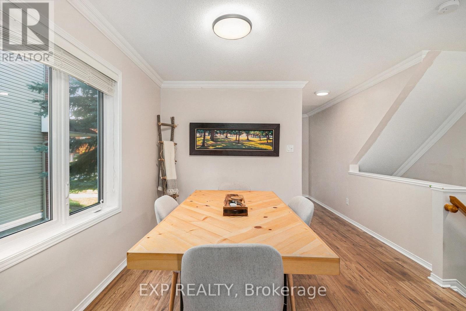 












74 LAKEPOINTE DRIVE

,
Ottawa,




Ontario
K4A5E5

