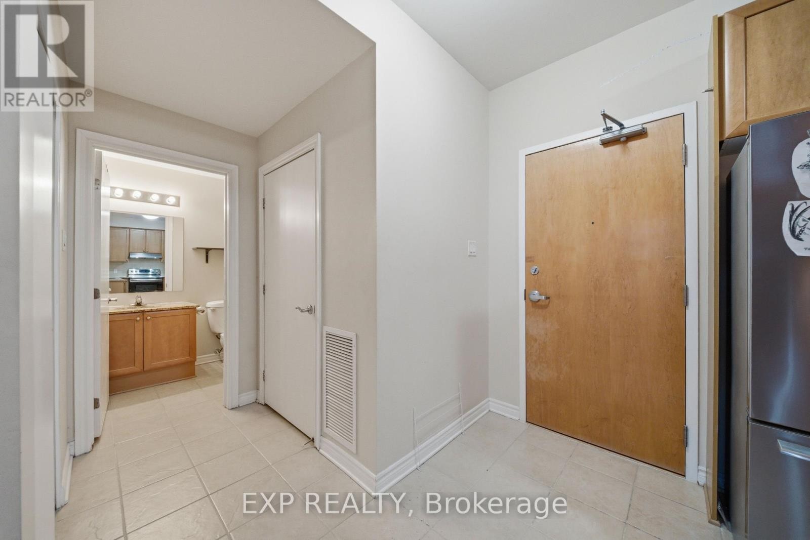 












218 - 205 BOLTON STREET

,
Ottawa,




Ontario
K1N1K7

