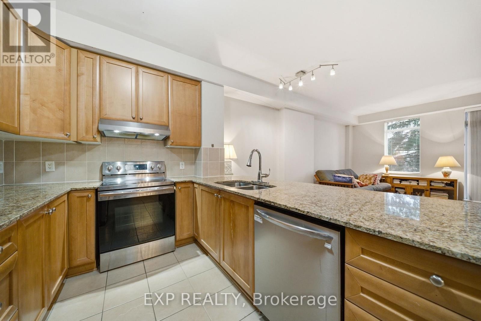












218 - 205 BOLTON STREET

,
Ottawa,




Ontario
K1N1K7

