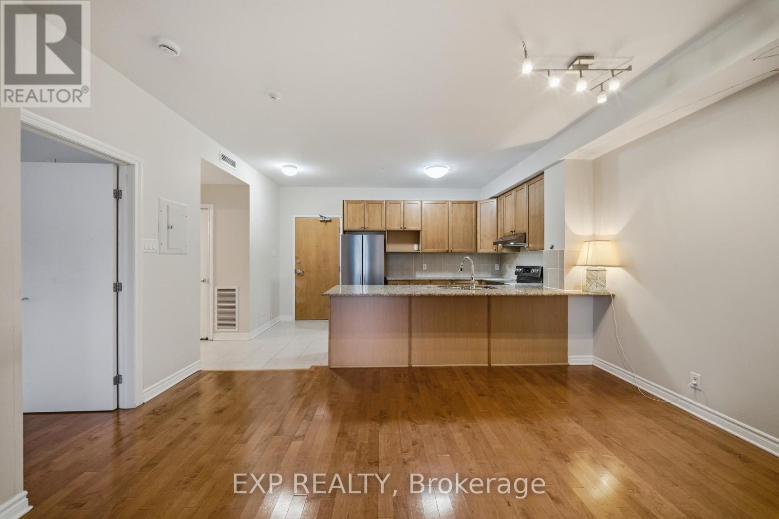 












218 - 205 BOLTON STREET

,
Ottawa,




Ontario
K1N1K7


