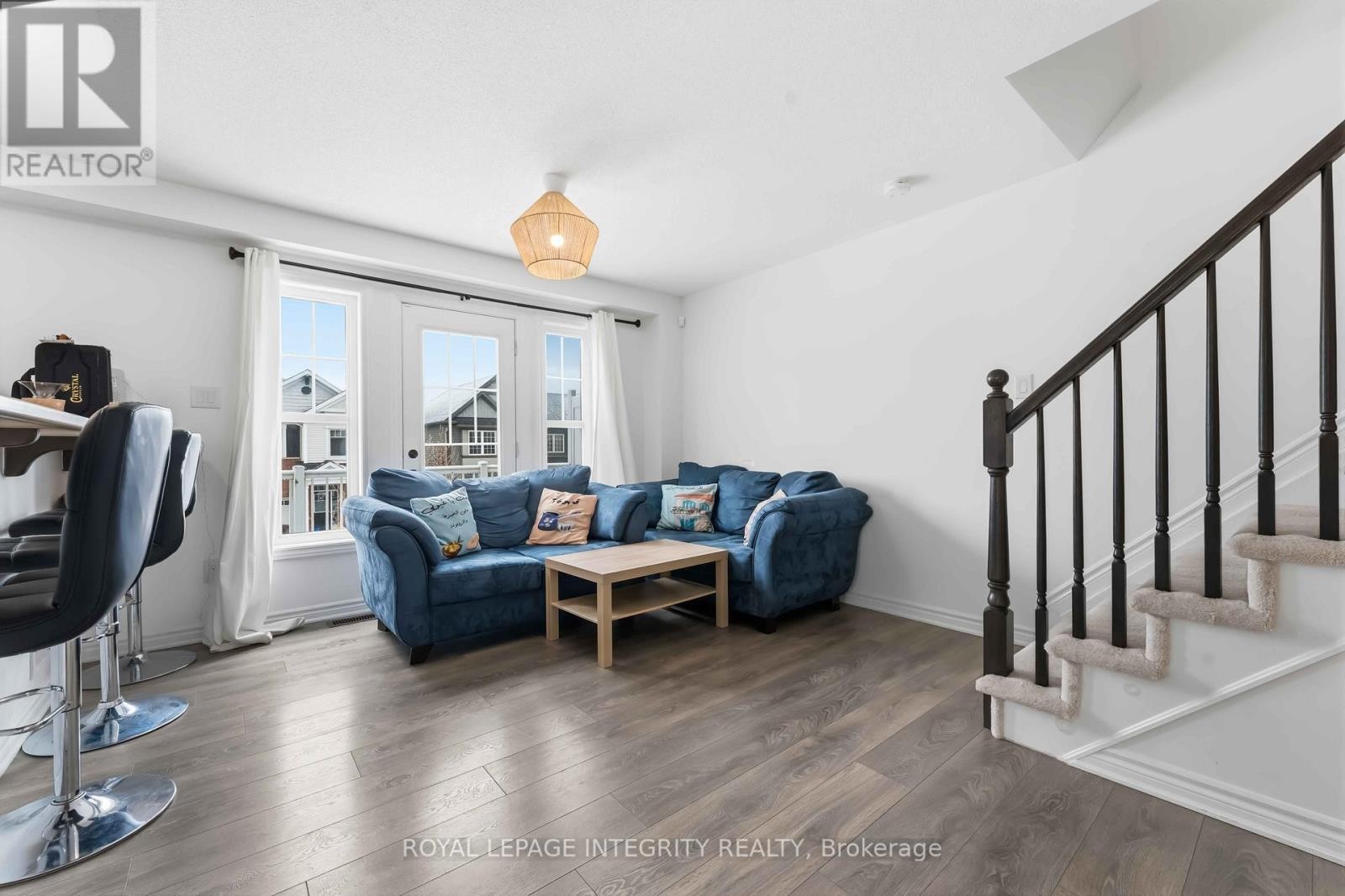 












425 GERARDIA LANE

,
Ottawa,




Ontario
K4A3T9

