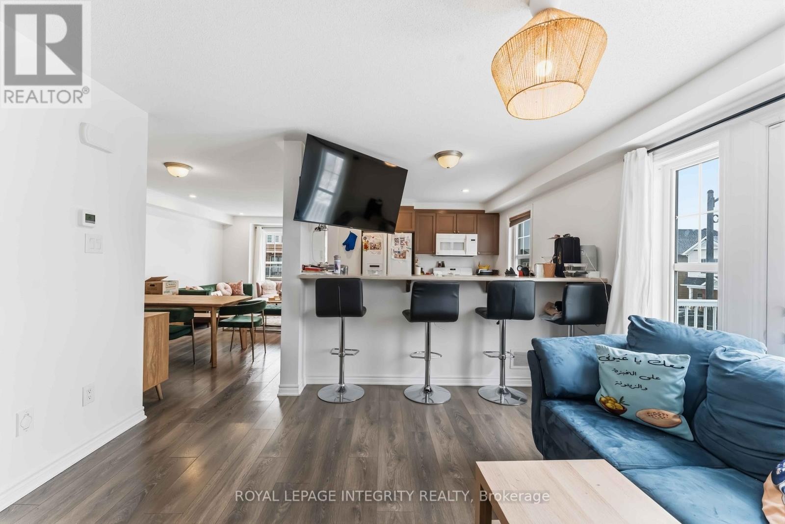 












425 GERARDIA LANE

,
Ottawa,




Ontario
K4A3T9

