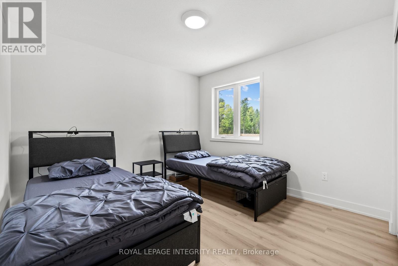 












292 JAMES ANDREW WAY

,
Beckwith,




Ontario
K7A4S7

